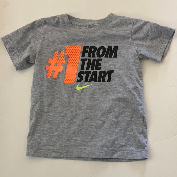 BOYS’ Nike Athletic Cut SS Tee (4) - Picture 1 of 6